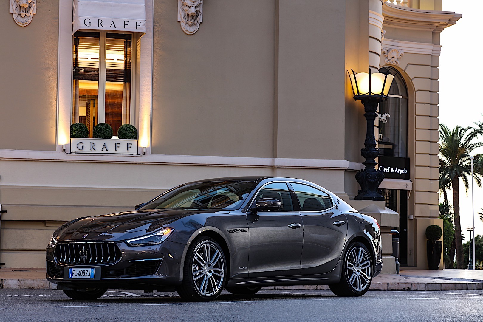 Maserati Ghibli photo 28