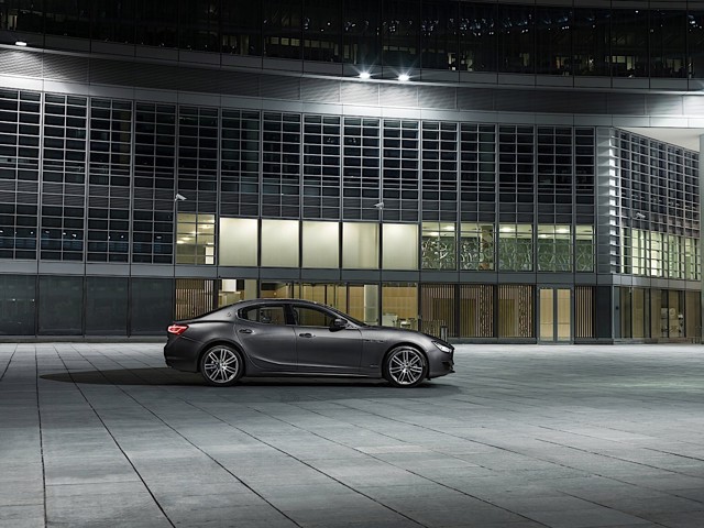 Maserati Ghibli photo 33