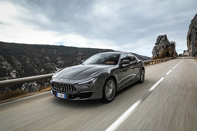 Maserati Ghibli photo 36