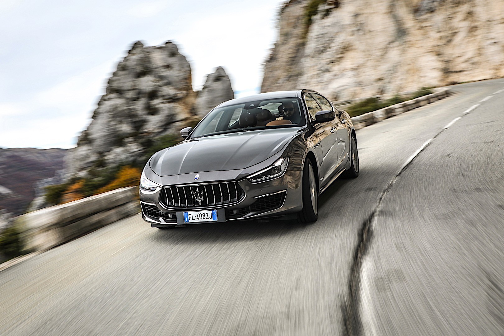 Maserati Ghibli photo 6