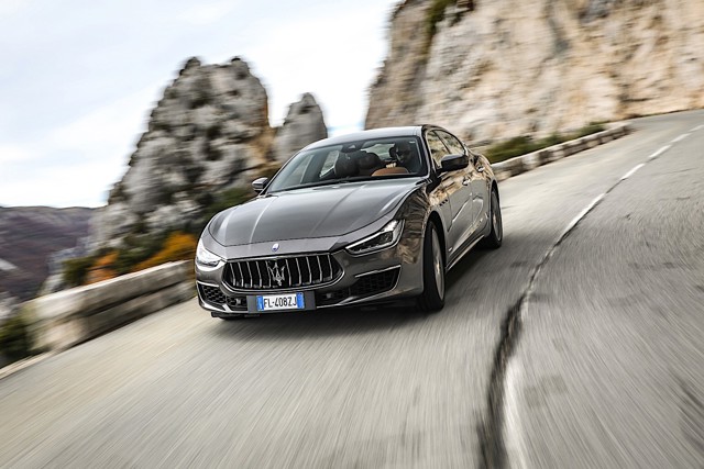 Maserati Ghibli photo 6