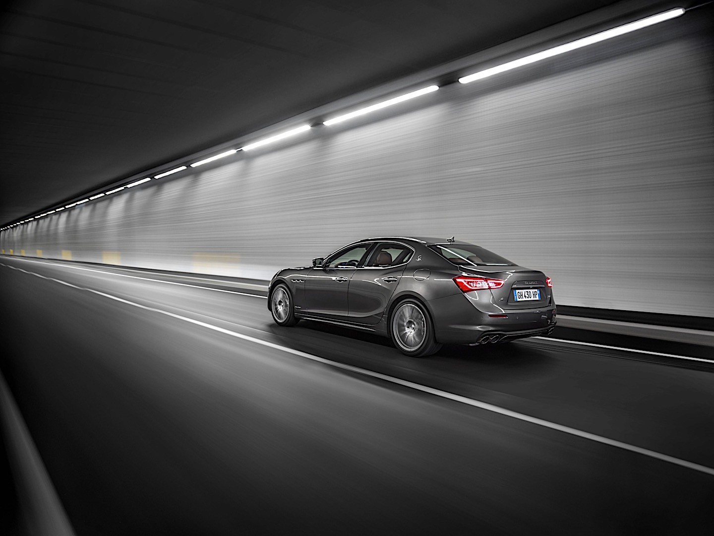 Maserati Ghibli photo 8