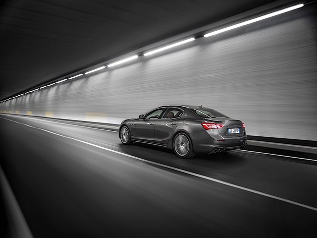 Maserati Ghibli photo 8