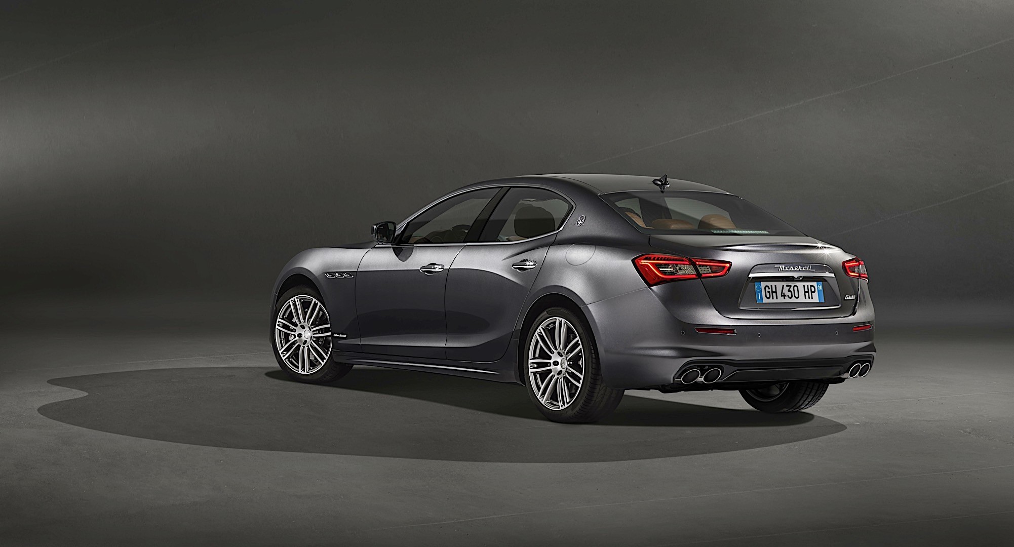 Maserati Ghibli photo 9