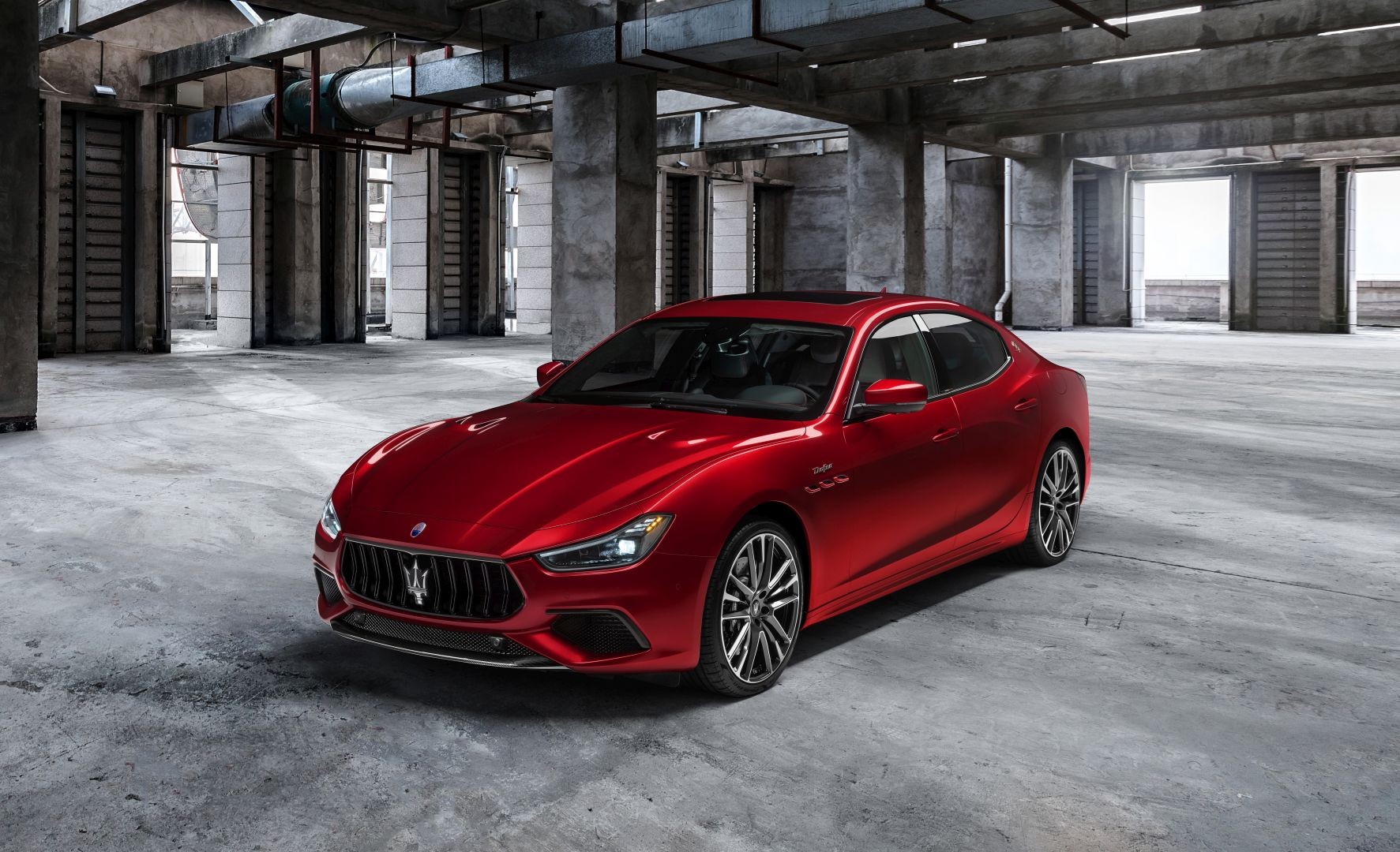 Maserati Ghibli photo 2