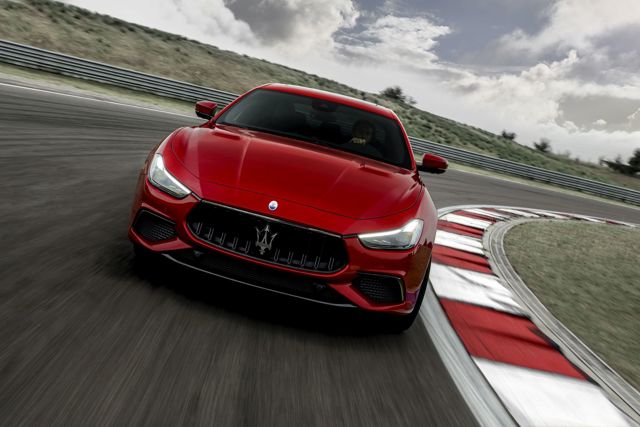 Maserati Ghibli photo 6