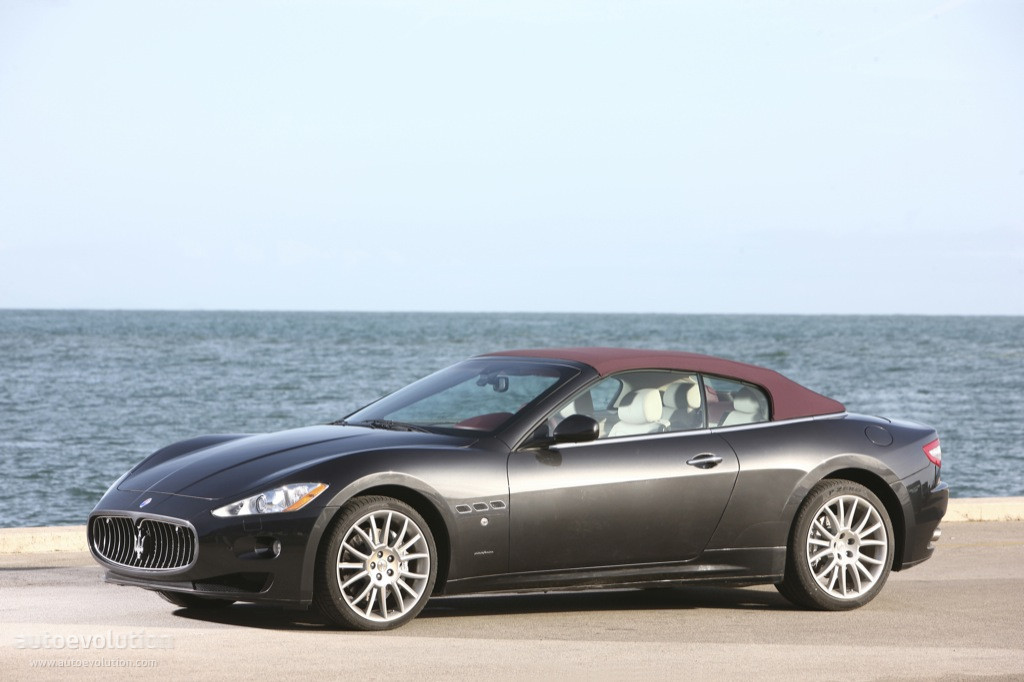 Maserati Grancabrio photo 11