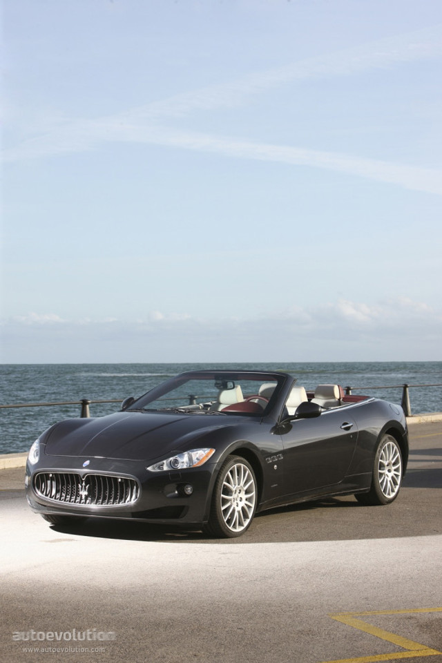 Maserati Grancabrio photo 13