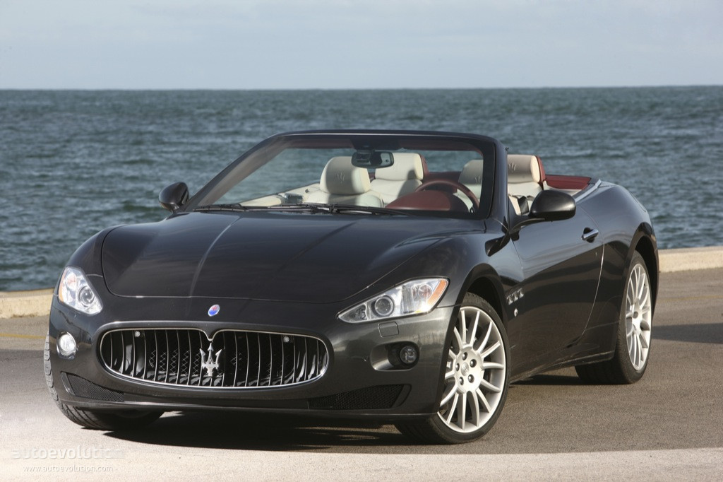 Maserati Grancabrio photo 14