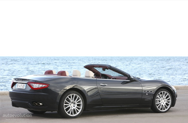 Maserati Grancabrio photo 16