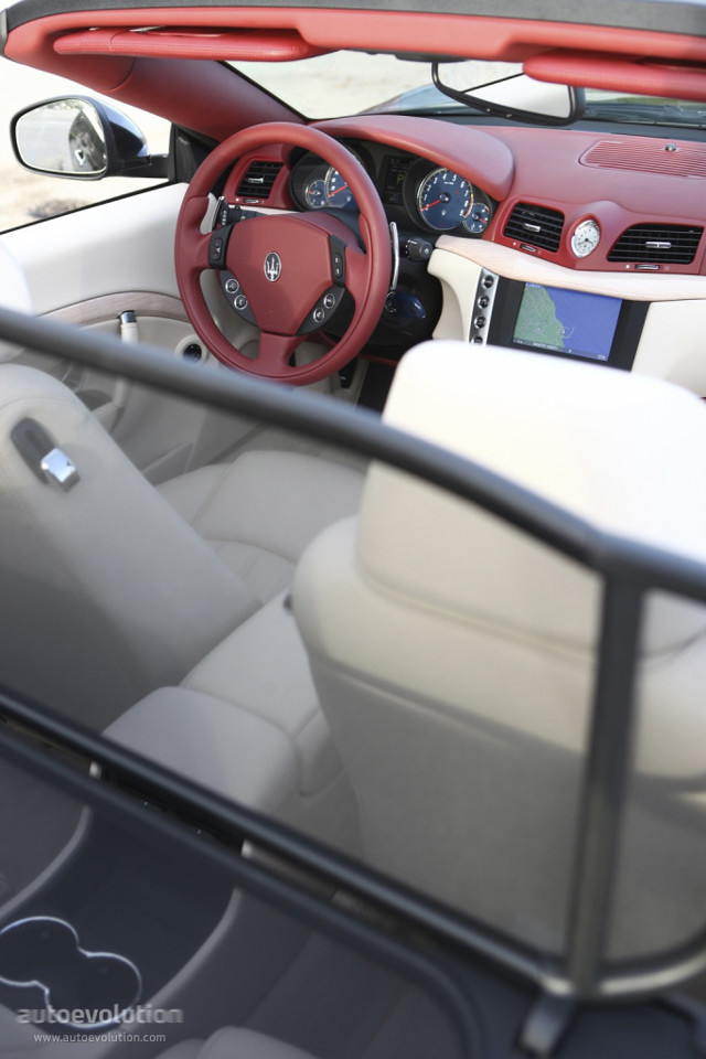Maserati Grancabrio photo 60
