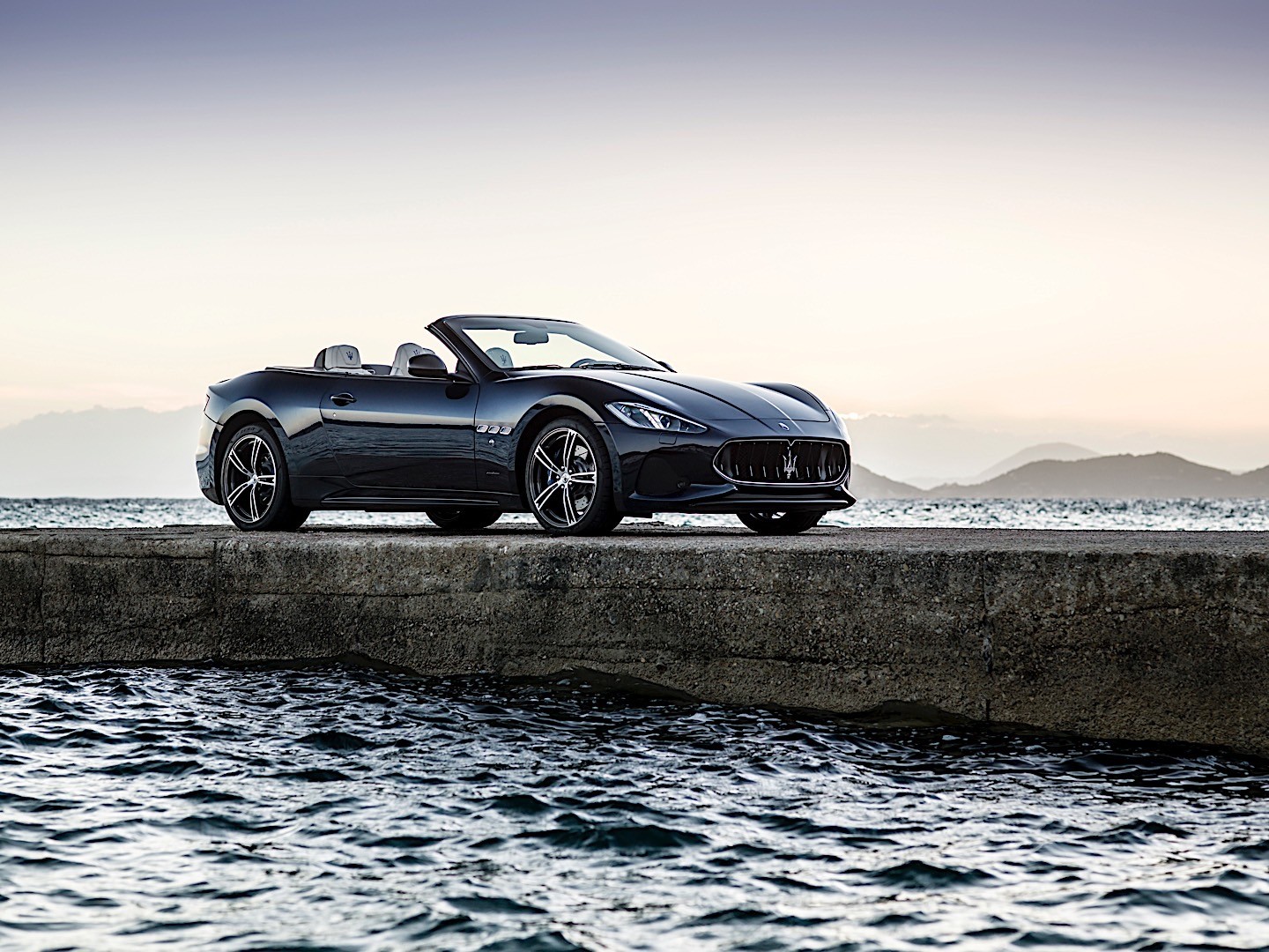Maserati Grancabrio photo 4