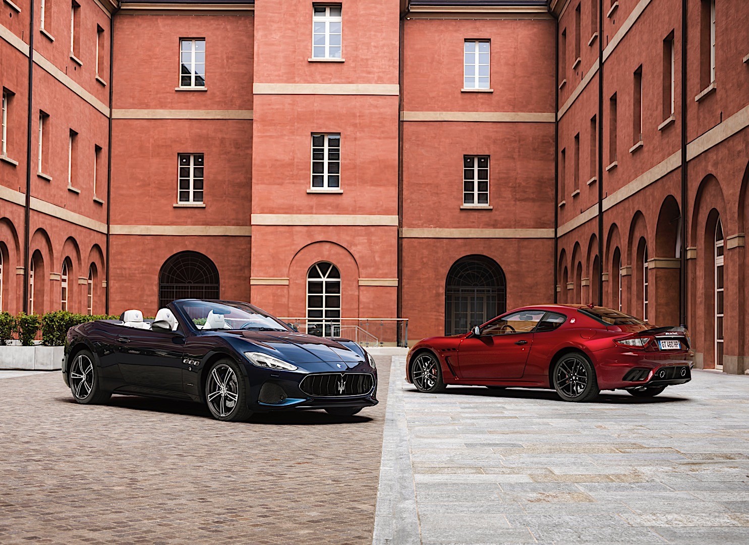 Maserati Grancabrio photo 16