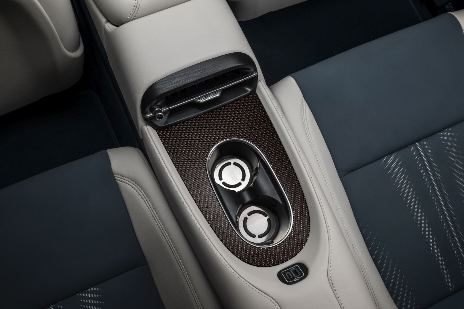 Maserati Grancabrio photo 41