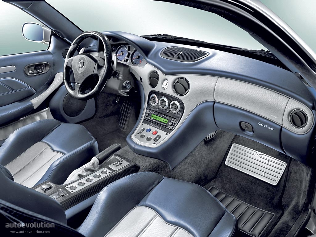 Maserati Gransport photo 9