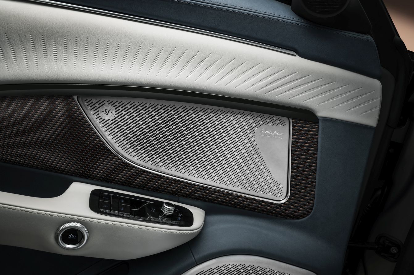 Maserati Granturismo photo 30