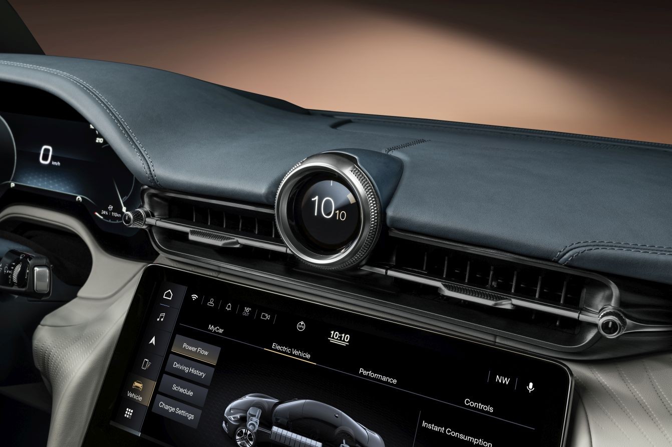 Maserati Granturismo photo 35