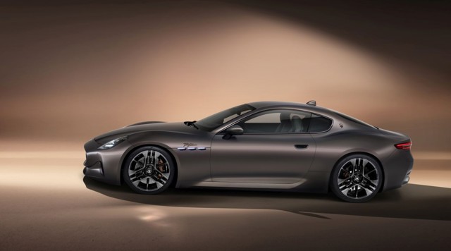 Maserati Granturismo foto 1