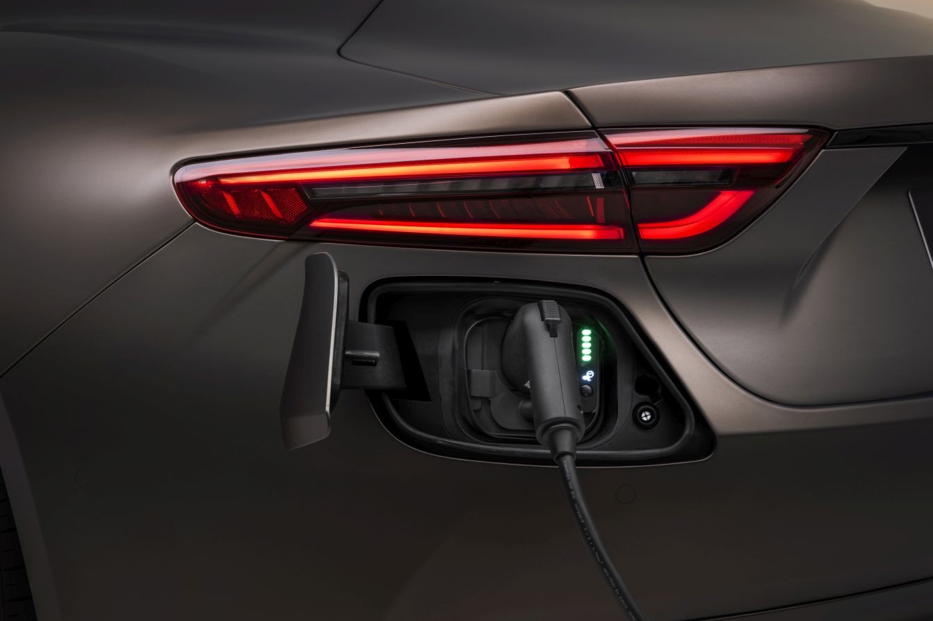 Maserati Granturismo photo 8