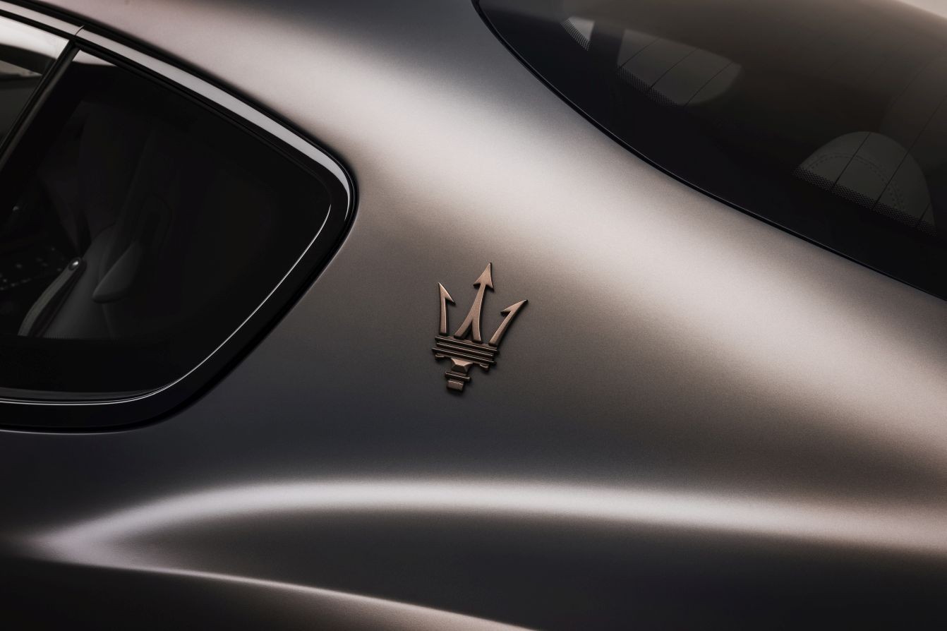 Maserati Granturismo photo 10