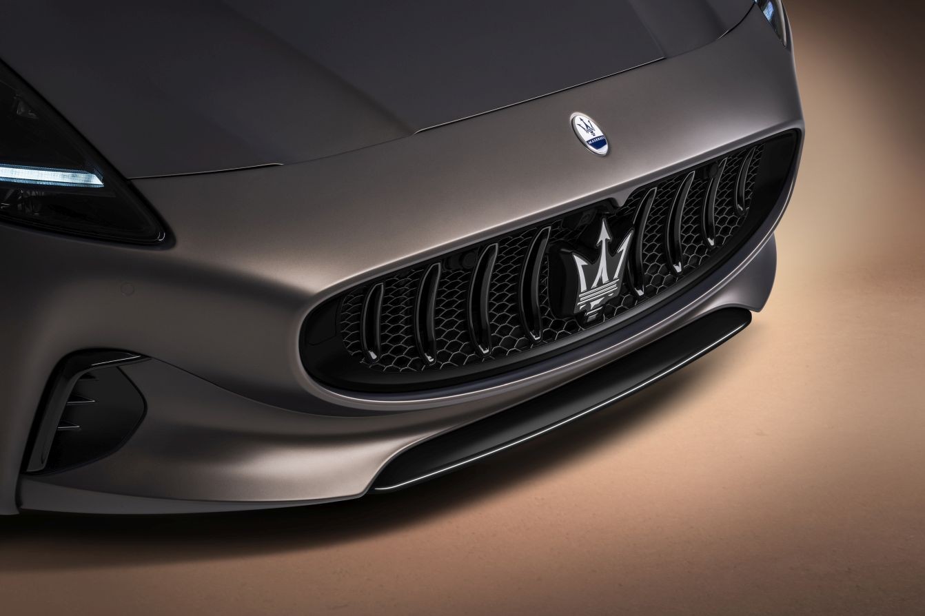 Maserati Granturismo photo 15
