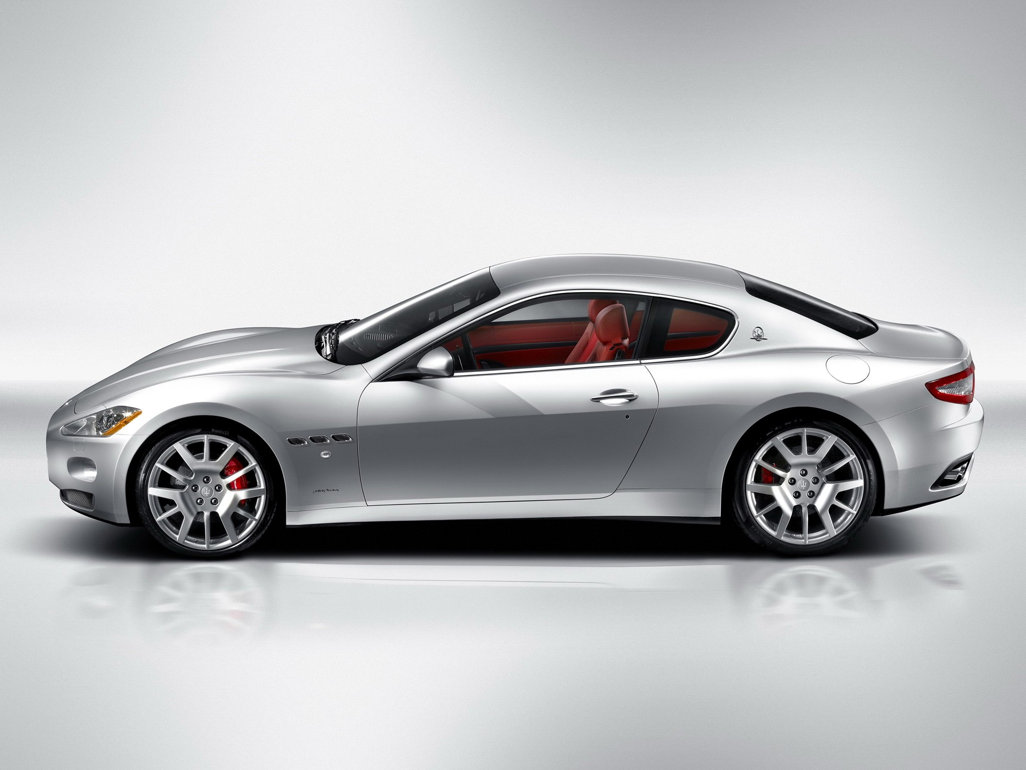 Maserati Granturismo photo 44