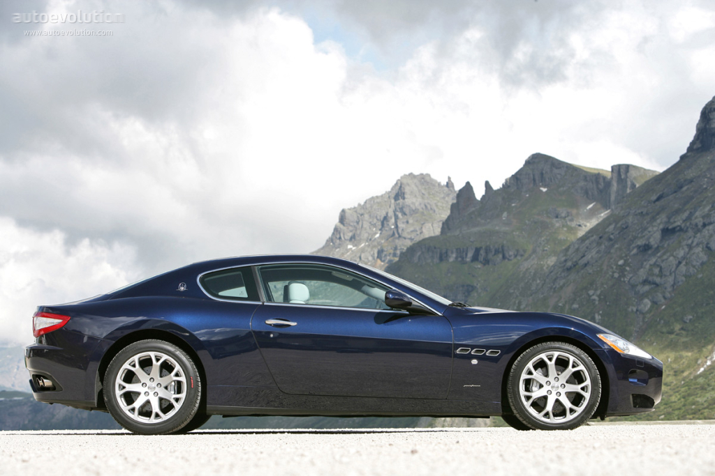 Maserati Granturismo photo 15