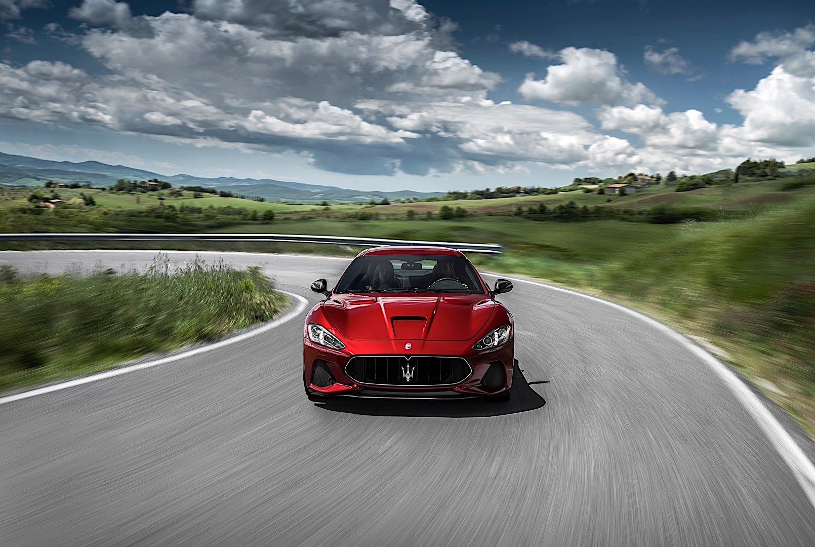 Maserati Granturismo photo 13