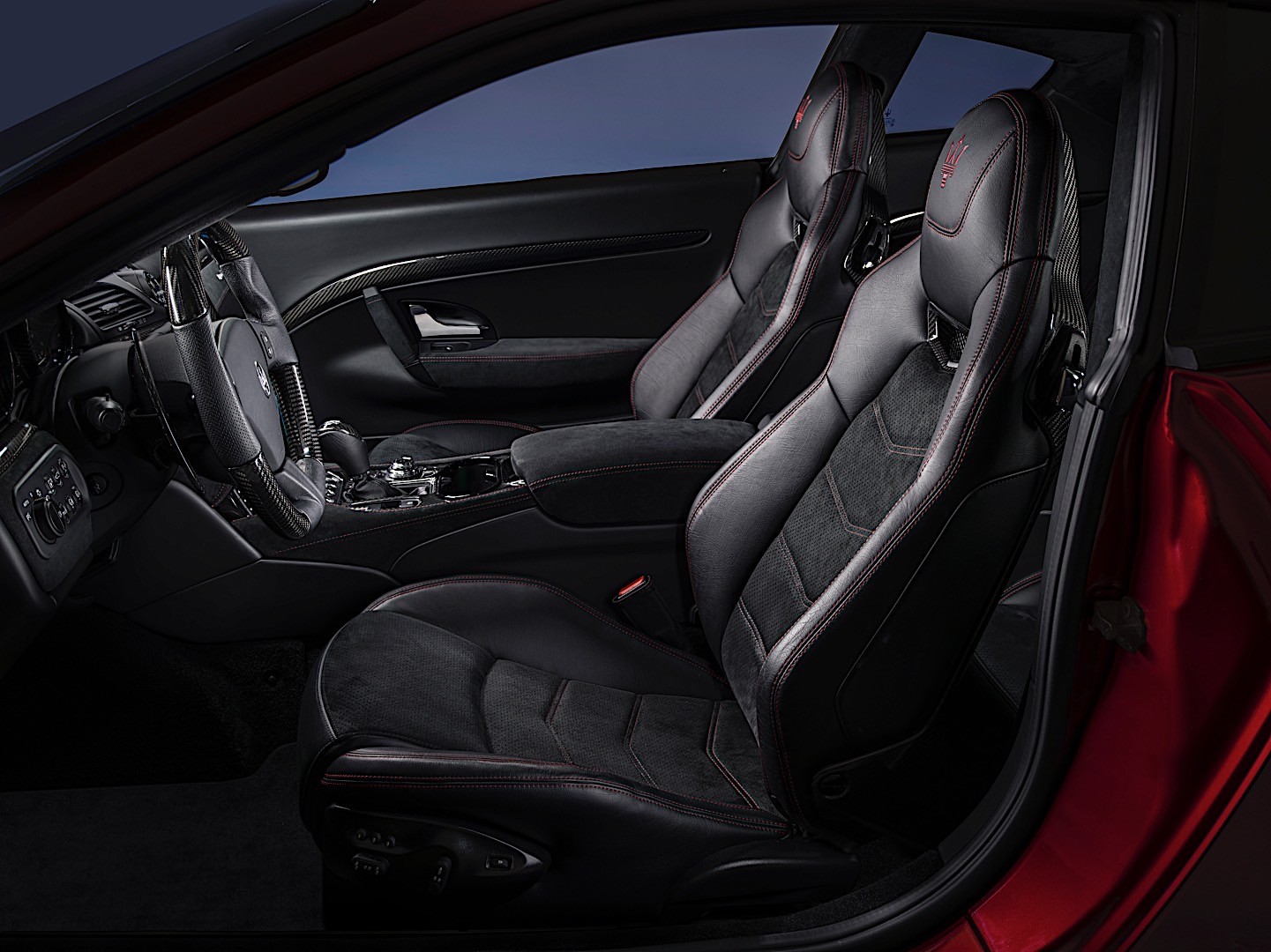 Maserati Granturismo photo 19