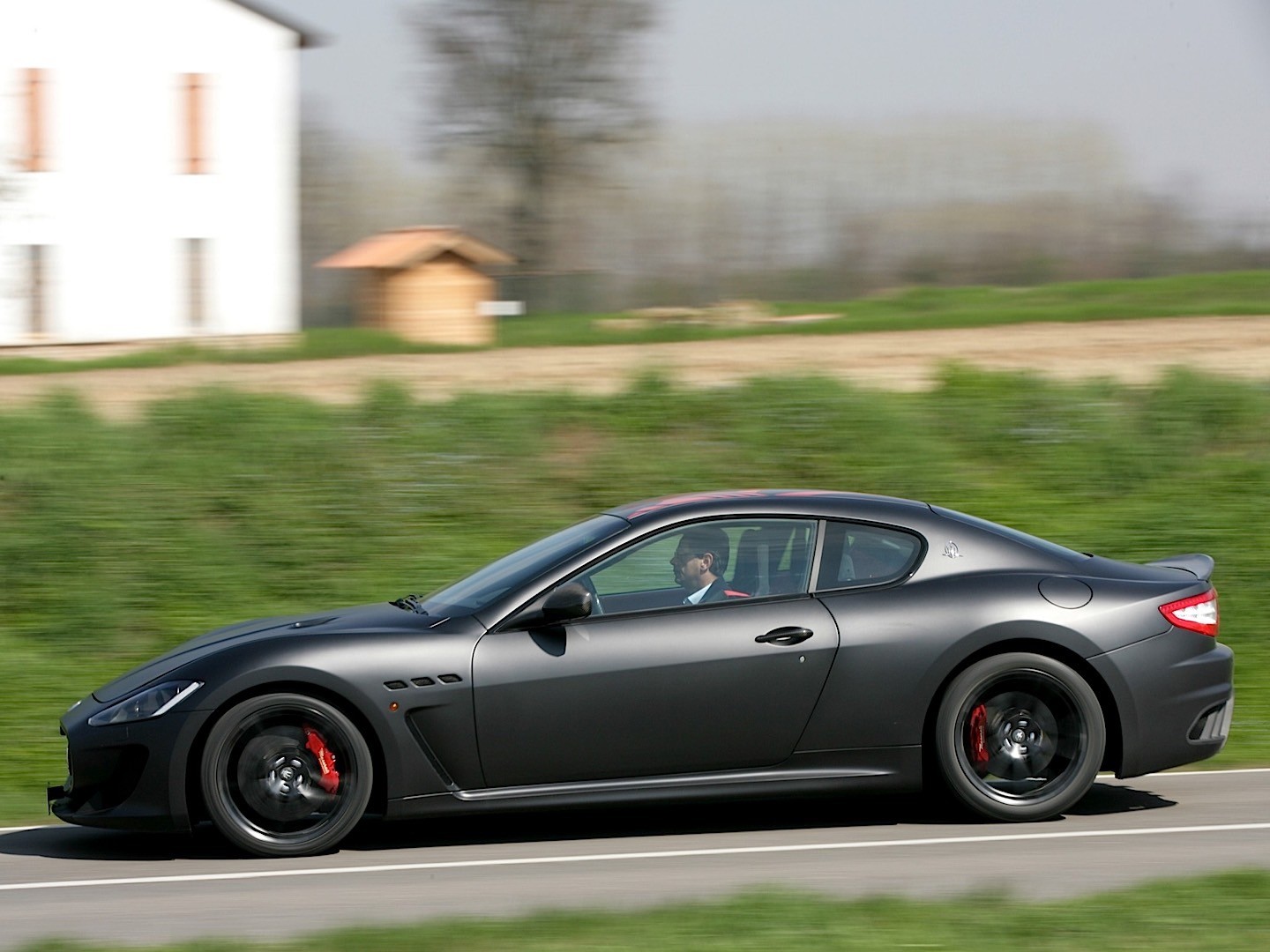 Maserati Granturismo photo 9