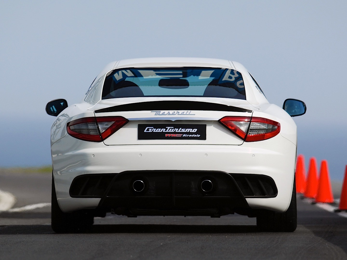 Maserati Granturismo photo 21