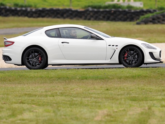 Maserati Granturismo photo 27