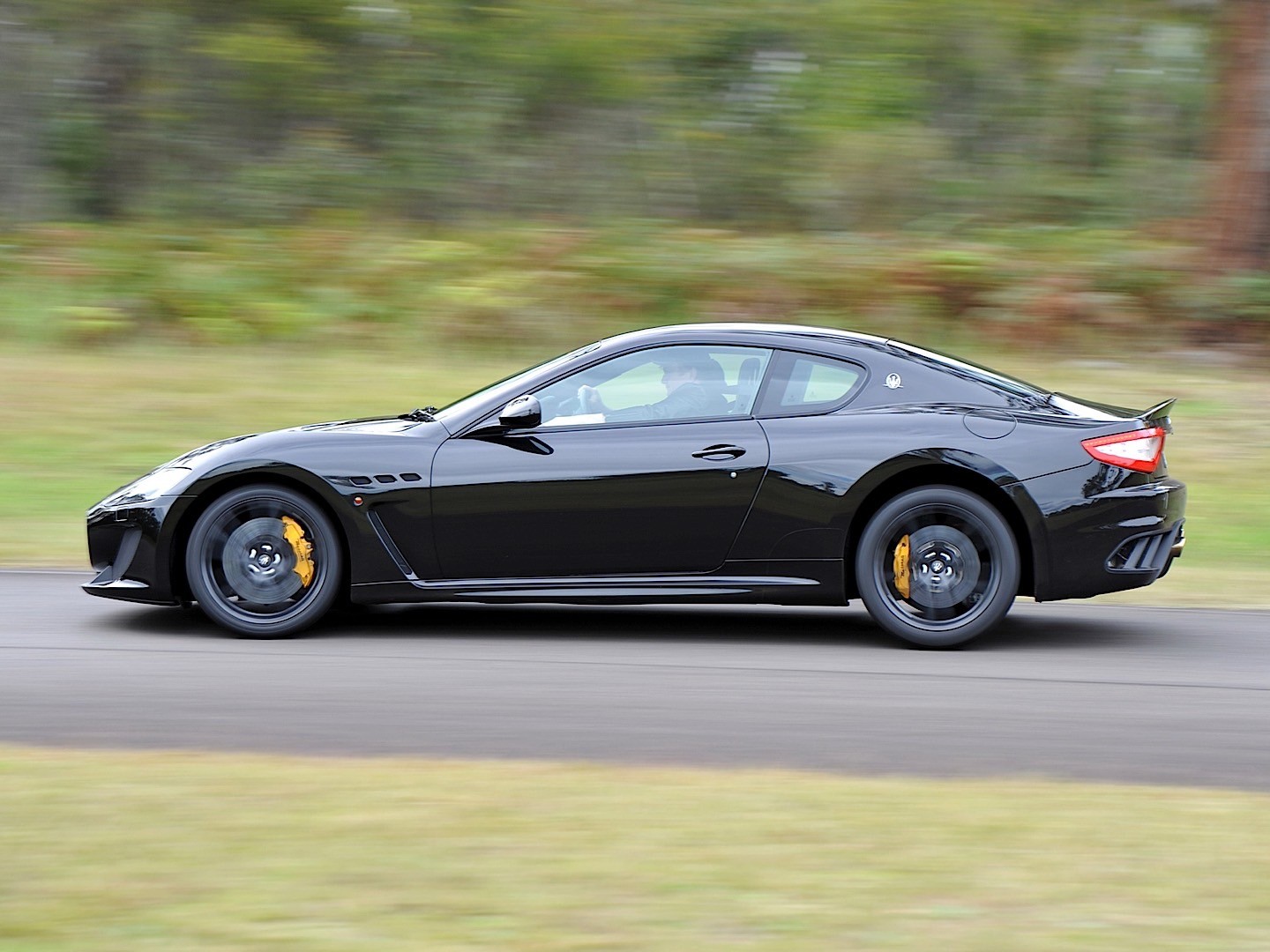 Maserati Granturismo photo 44