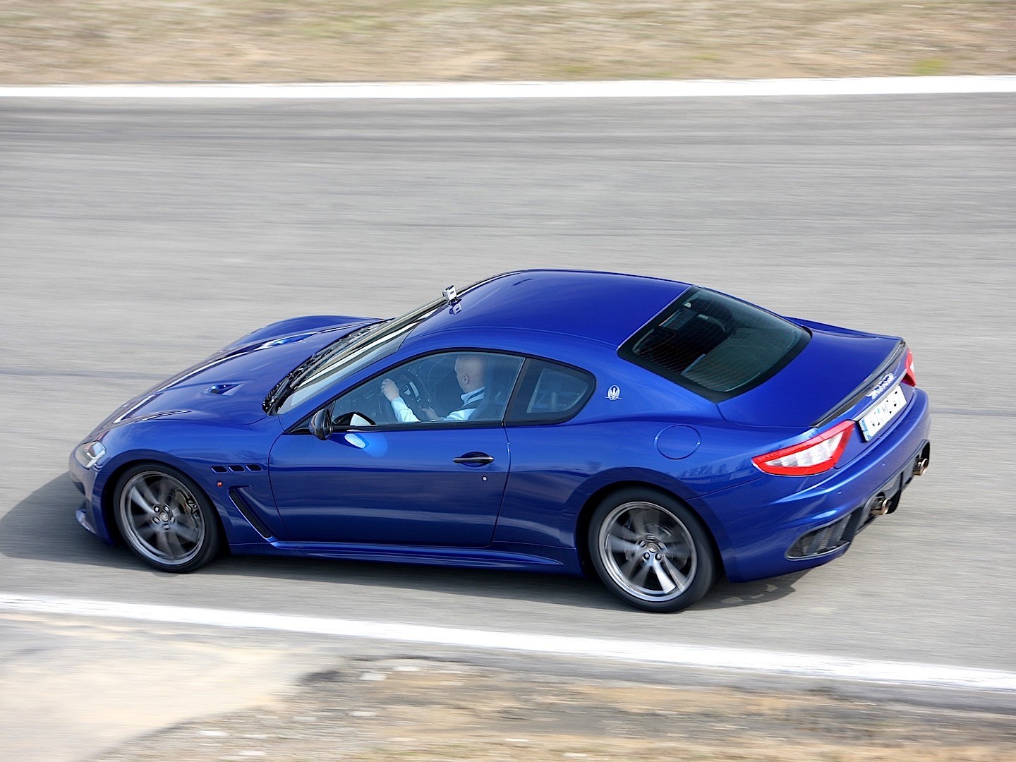 Maserati Granturismo photo 49