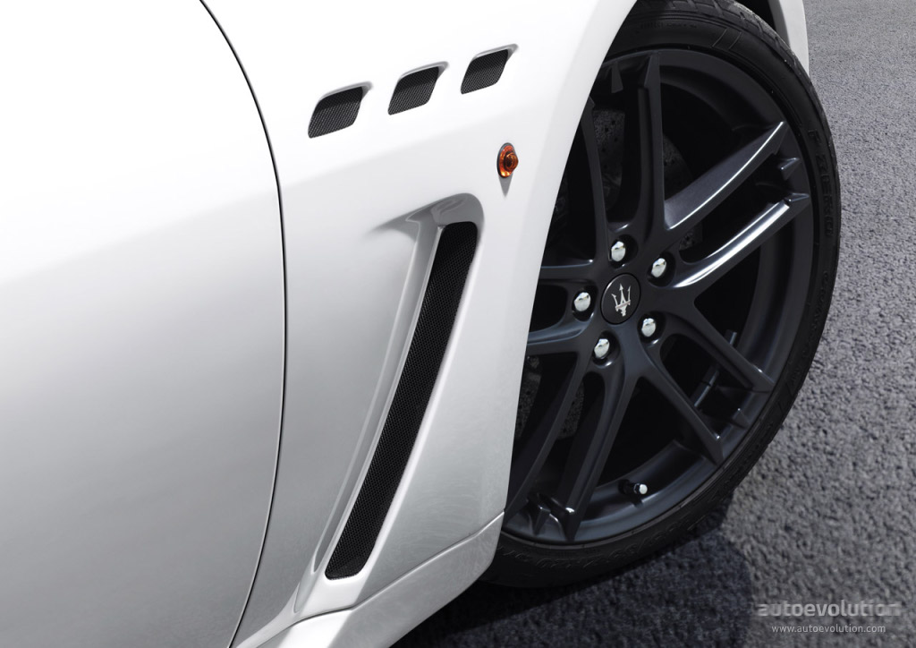 Maserati Granturismo photo 5