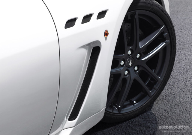 Maserati Granturismo photo 5