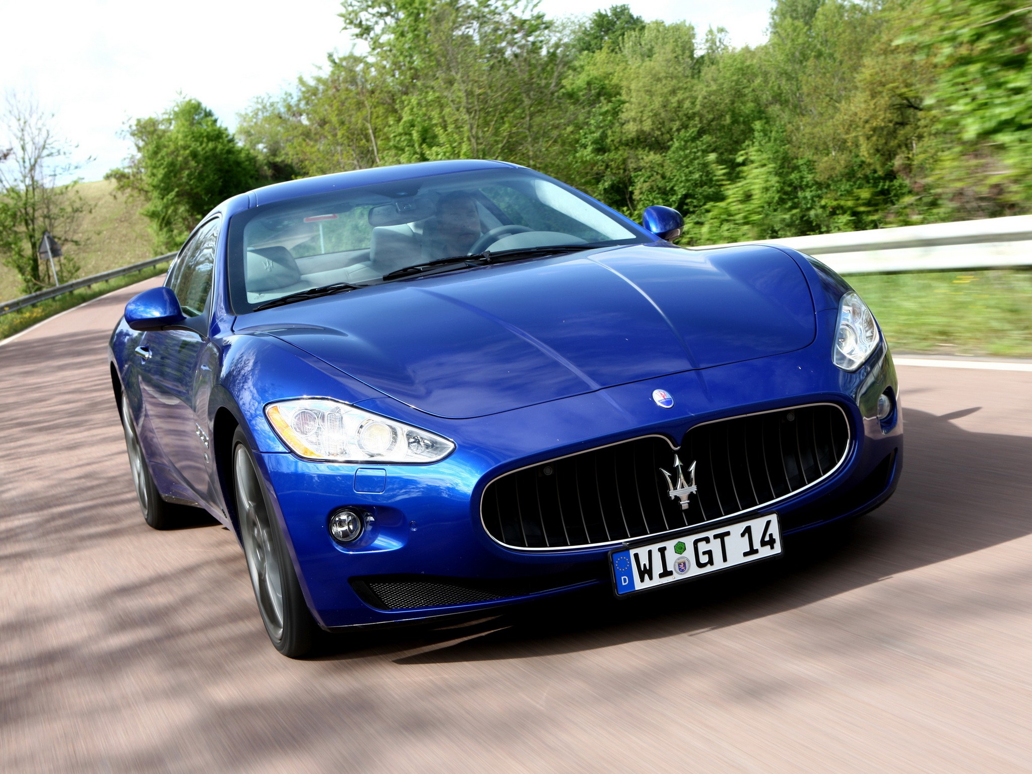 Maserati Granturismo photo 17