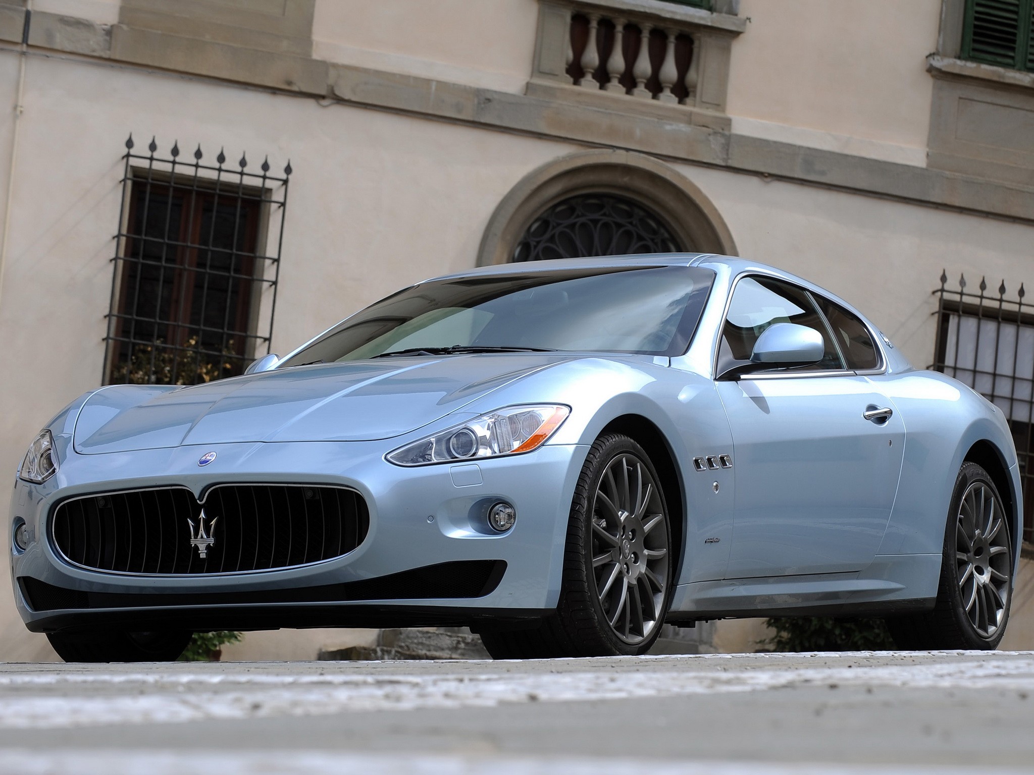 Maserati Granturismo photo 31