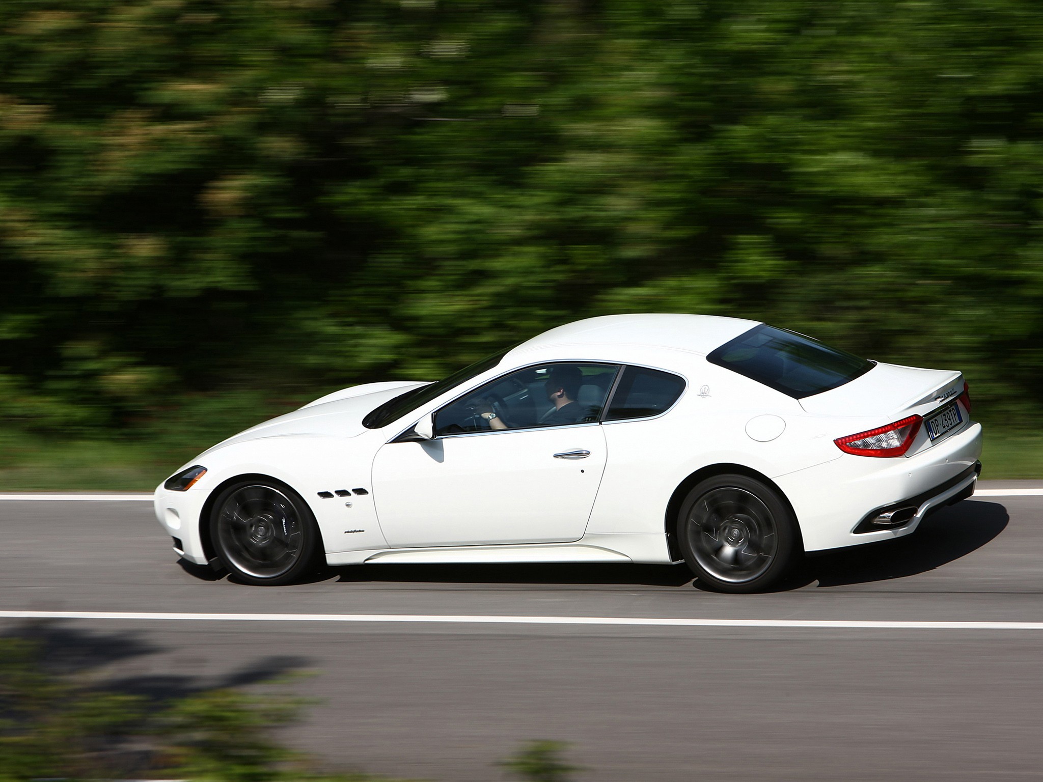 Maserati Granturismo photo 51