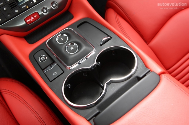 Maserati Granturismo foto 73