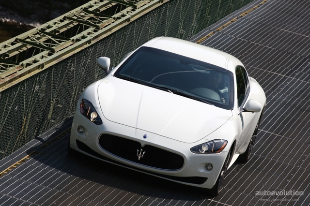 Maserati Granturismo foto 2