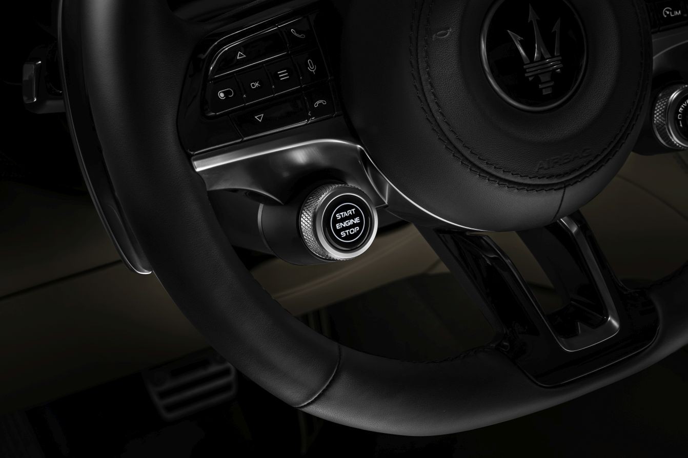 Maserati Granturismo photo 27