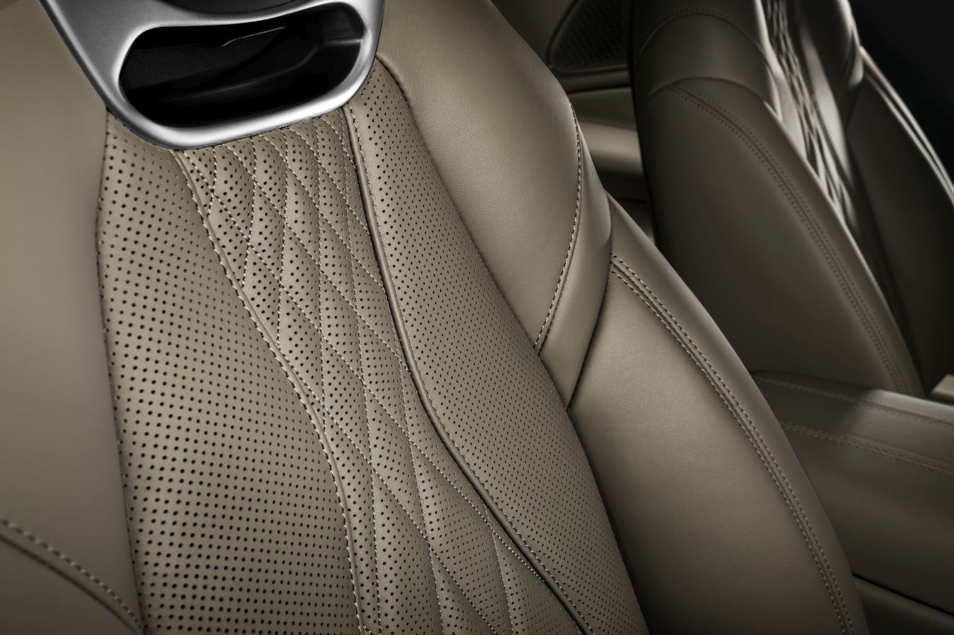 Maserati Granturismo photo 20