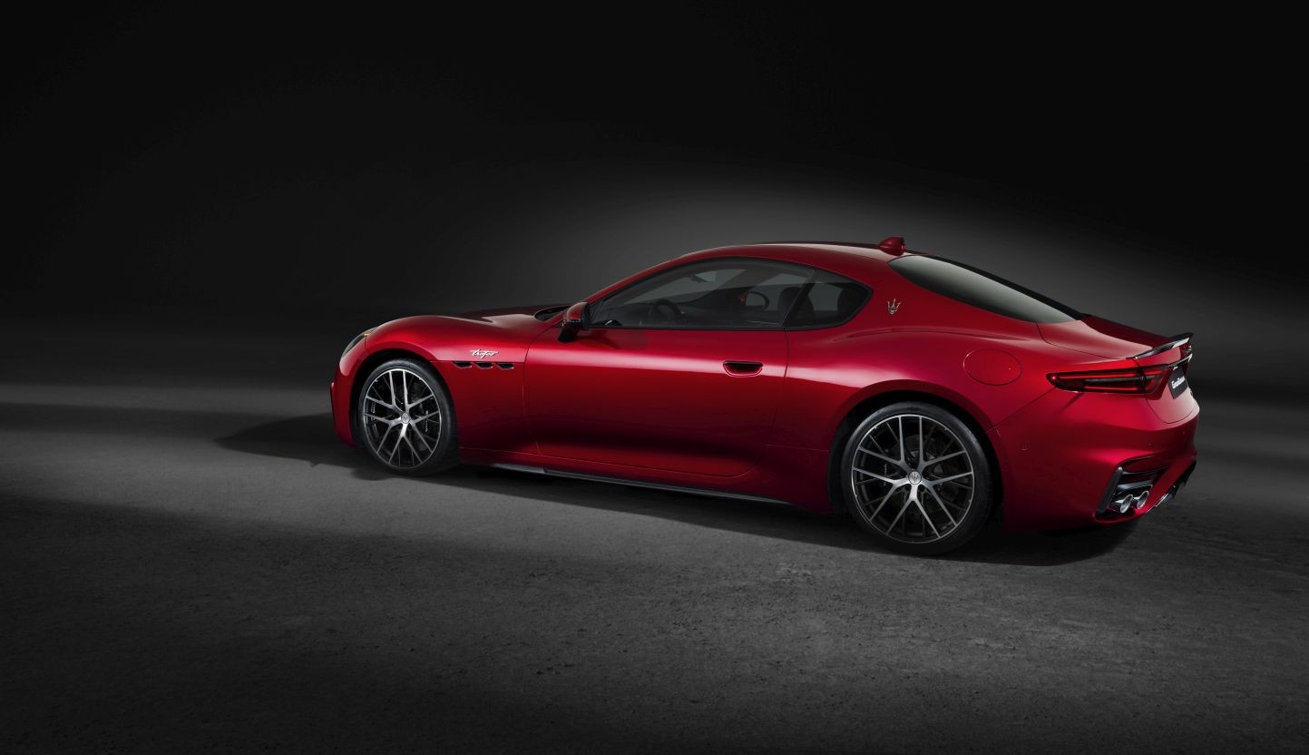 Maserati Granturismo photo 18