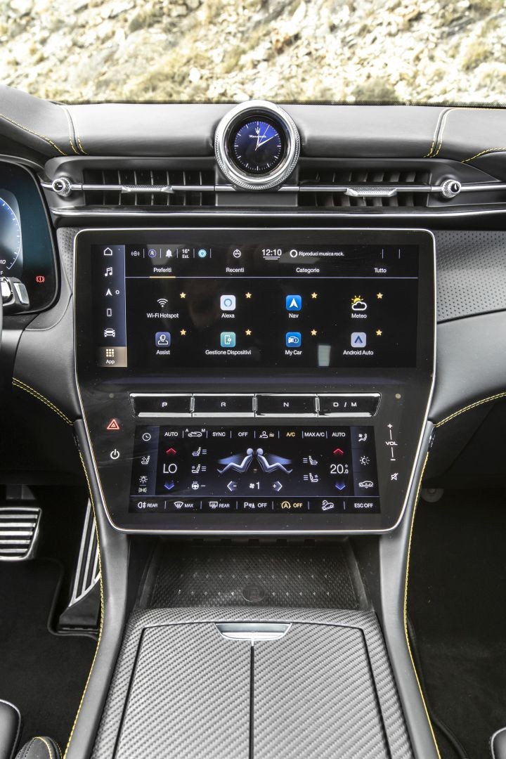 Maserati Grecale Trofeo photo 102