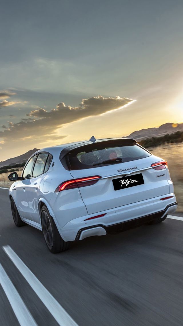 Maserati Grecale photo 12