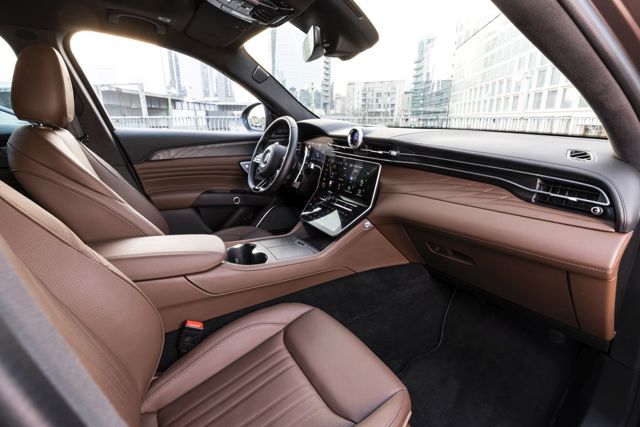 Maserati Grecale photo 88