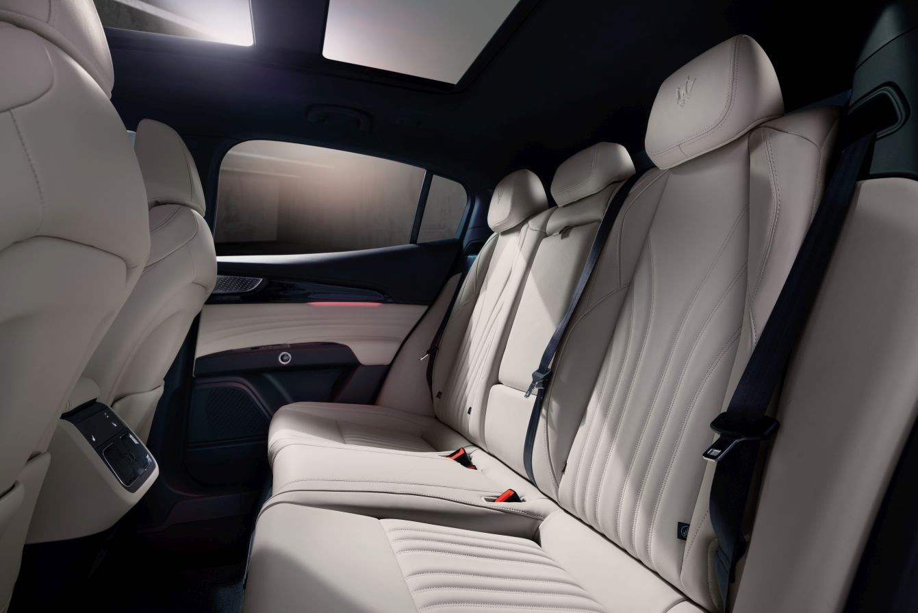 Maserati Grecale photo 96