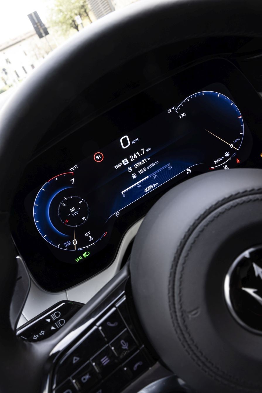 Maserati Grecale photo 102