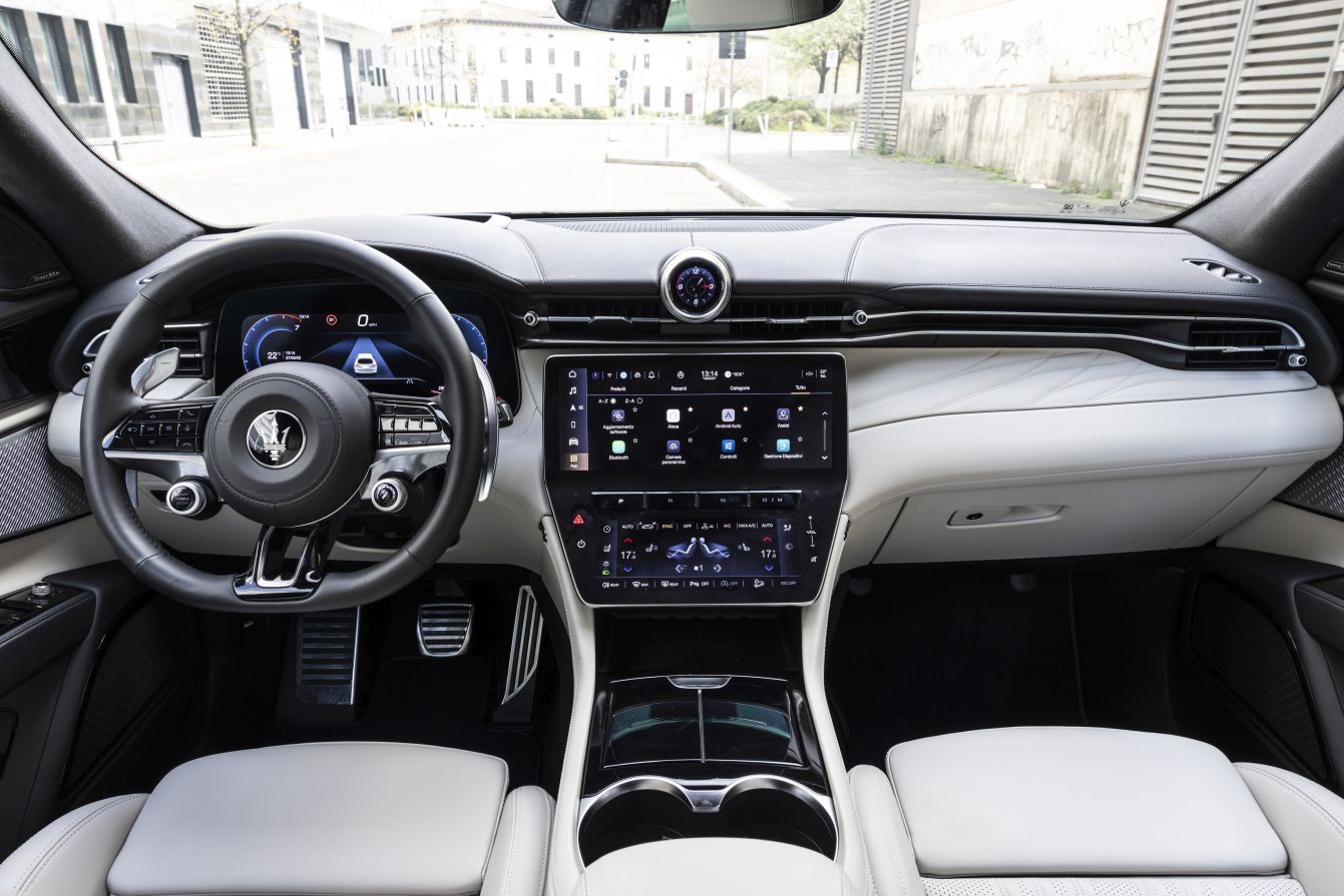 Maserati Grecale photo 106